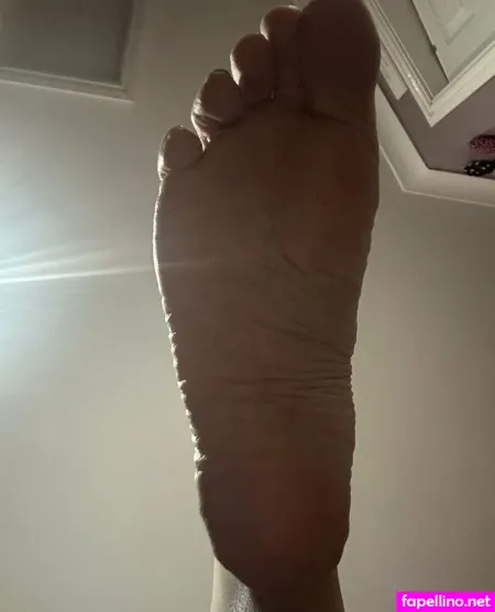 Princessdisneyfeet OnlyFans Thumbnail #1ou57y3UxY