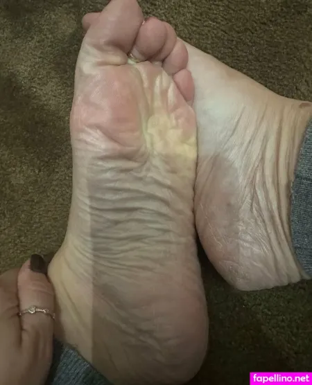 Princessdisneyfeet OnlyFans Thumbnail #Bi2dxm7oi1
