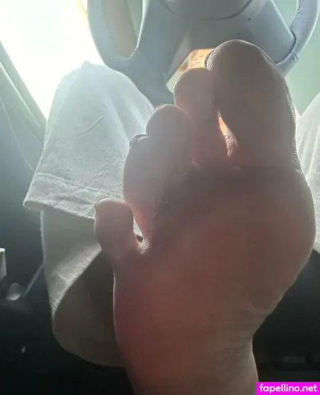 Princessdisneyfeet OnlyFans Thumbnail #cZYTNj8Iqt