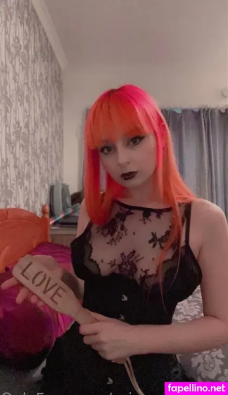 Princessdissfree OnlyFans Thumbnail #Ow4EN3dVTY