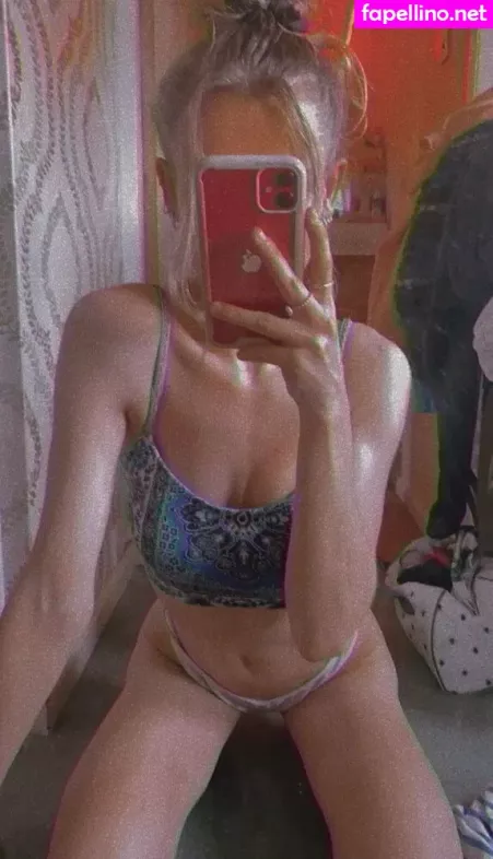 Princesselxo OnlyFans Thumbnail #qncTxfK6fR