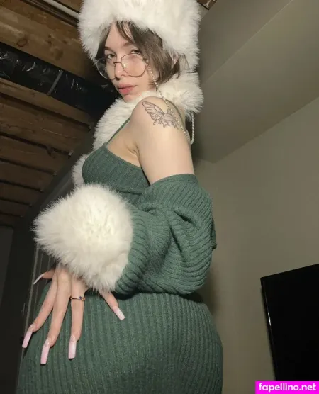 Princessemmagrace 2 OnlyFans Thumbnail #YsAfqPWjqU
