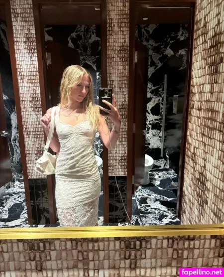 Princessglam OnlyFans Thumbnail #PoHXNoTkqN