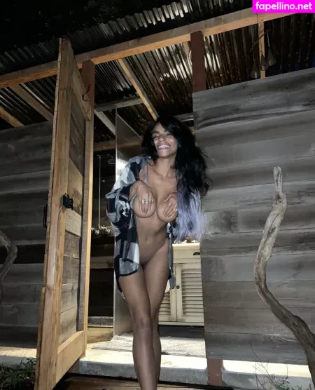 Princesshelayna OnlyFans Thumbnail #359Vy8TliF