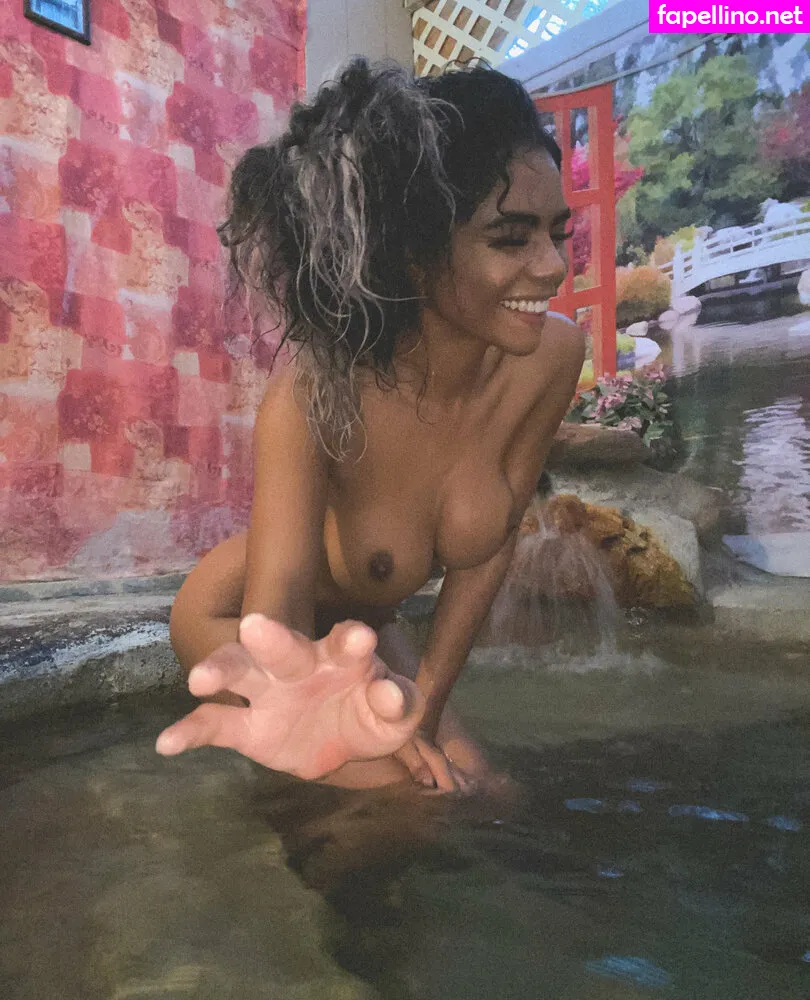 princesshelayna, princessshelaynaa_ Nude Leaked OnlyFans Photo #VjODpN8OFw