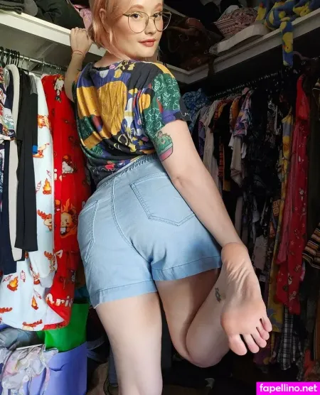 Princesshoneysfeet OnlyFans Thumbnail #IydRgDxVAM