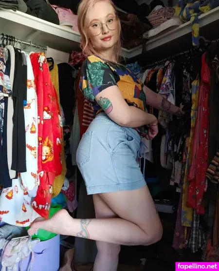 Princesshoneysfeet OnlyFans Thumbnail #rQDwtRg9Tf