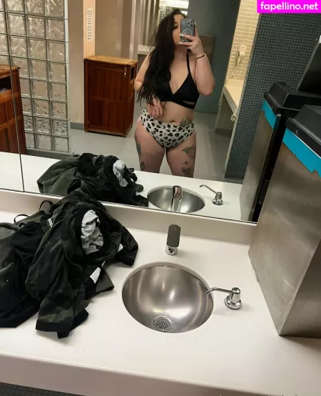 Princessleiaher OnlyFans Thumbnail #Y7SKa5LrQq