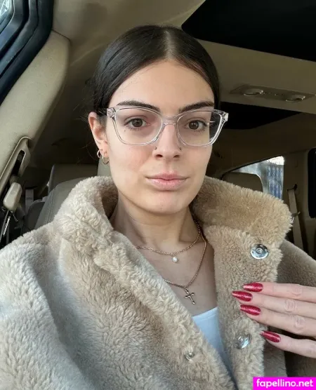 Princesslys99 OnlyFans Thumbnail #NmLezWEMP2