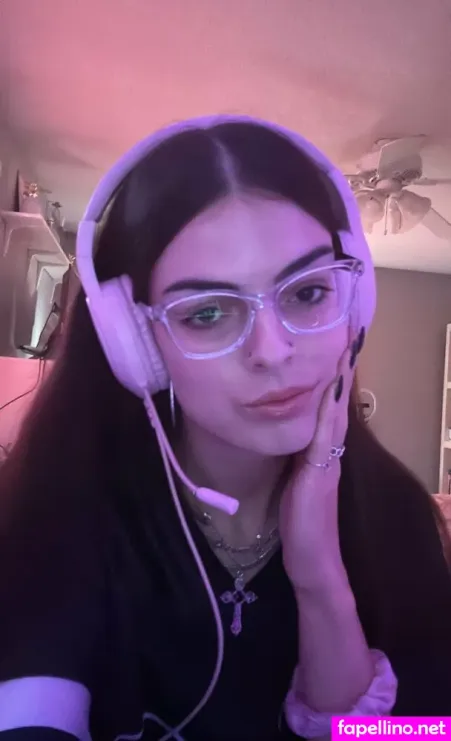 Princesslys99 OnlyFans Thumbnail #tuFhSbwiYd