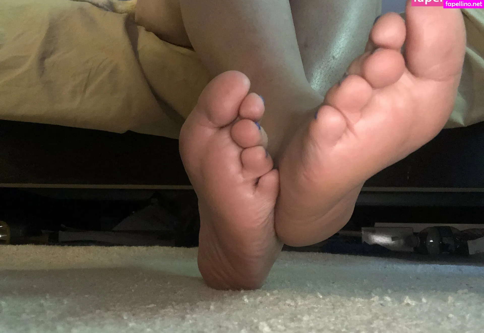 princess_feet_37, princessofhandsandfeet Nude Leaked OnlyFans Photo #4KCplDFKPS