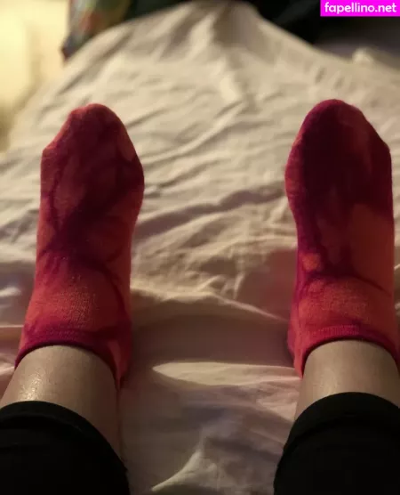 Princessofhandsandfeet OnlyFans Thumbnail #9iAeQSY8ic