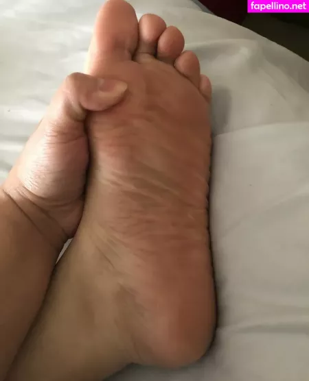 Princessofhandsandfeet OnlyFans Thumbnail #EQQCOIGSFn