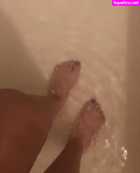 Princessofhandsandfeet OnlyFans Thumbnail #FlxOuxHMcI