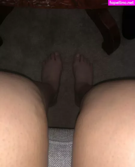 Princessofhandsandfeet OnlyFans Thumbnail #Y5BGz4lGEn