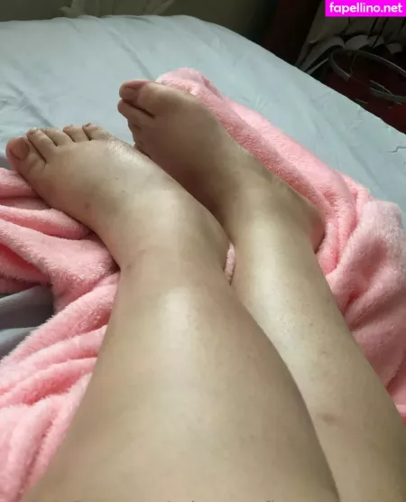 Princessofhandsandfeet OnlyFans Thumbnail #eVB71fVAiT