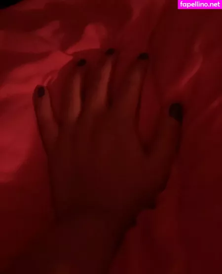 Princessofhandsandfeet OnlyFans Thumbnail #pzXYhW5M8n