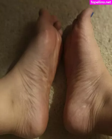 Princessofhandsandfeet OnlyFans Thumbnail #wtDbD1rm0D