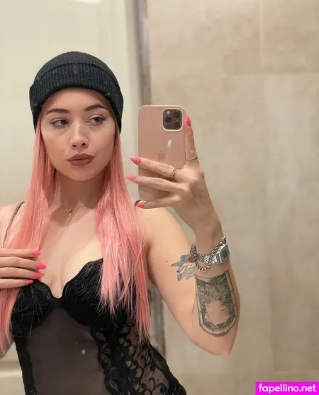 Princessoncam OnlyFans Thumbnail #29d8hRoXTq