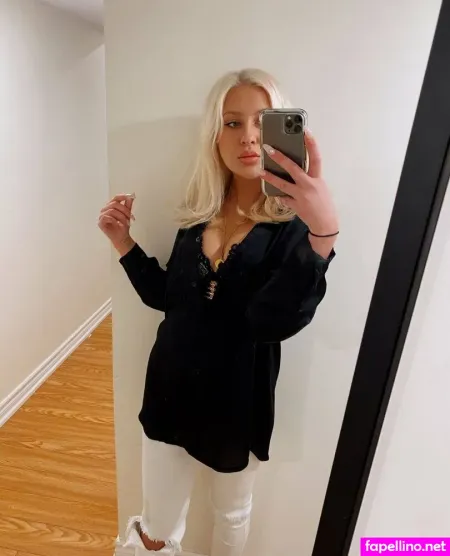 Princesssonya OnlyFans Thumbnail #qkVVD9O85V