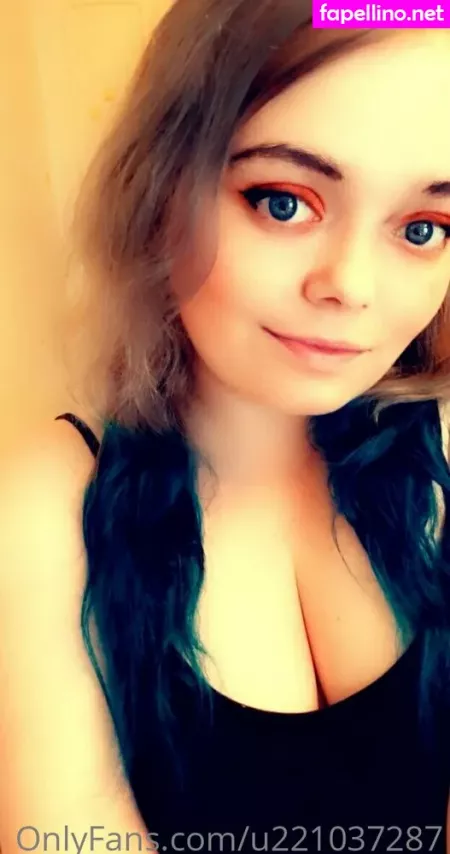 Princesstessxoxo OnlyFans Thumbnail #6tFBMt5mxt