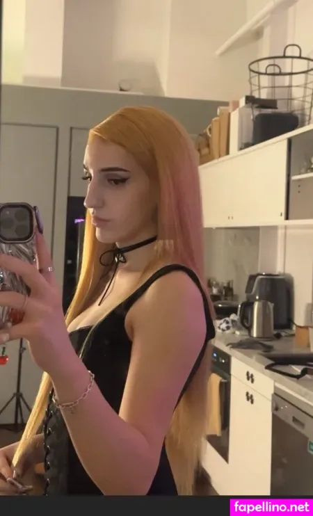 Princesstez OnlyFans Thumbnail #IqenQtdrQB