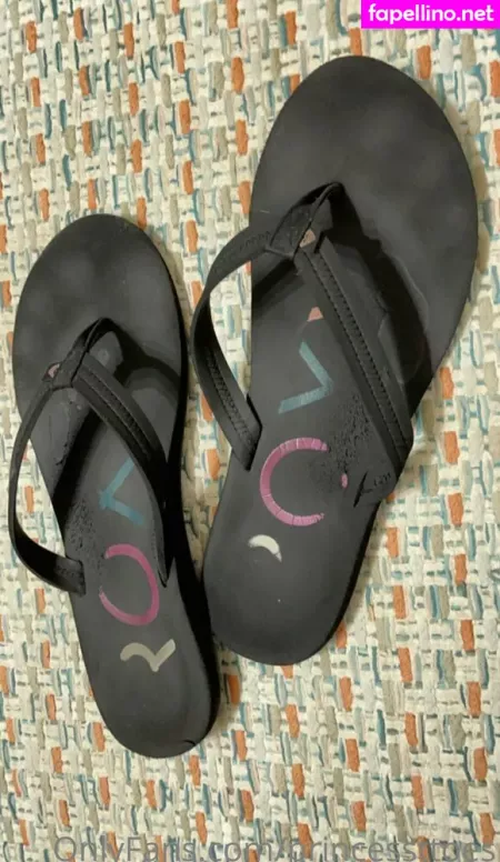 Princessttoes OnlyFans Thumbnail #YzH0qt7Y7B