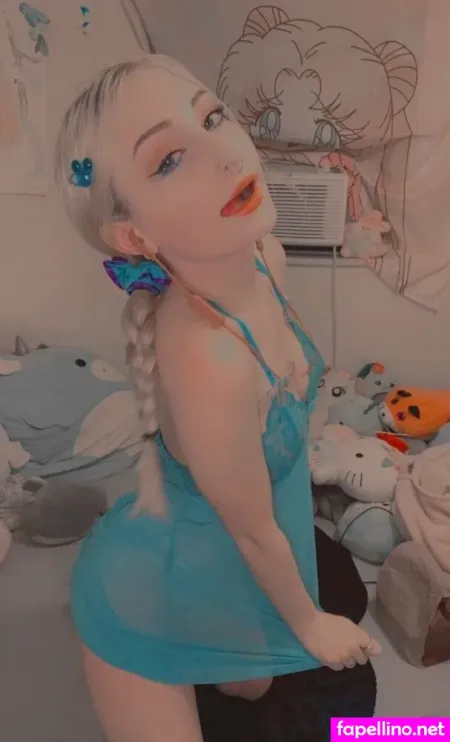 Princessviolet22 OnlyFans Thumbnail #3CgW9JglM9