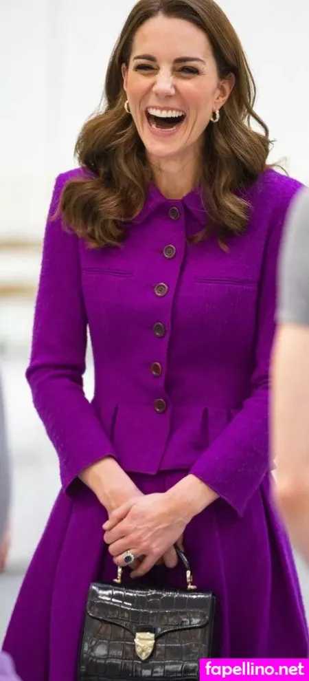 Princesswales OnlyFans Thumbnail #GaG1PkNwAL