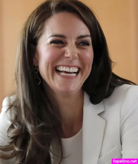 Princesswales OnlyFans Thumbnail #inciZcJdDx