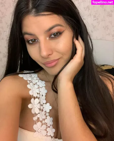 Princesszenaxxx OnlyFans Thumbnail #5s2MJLUDM1