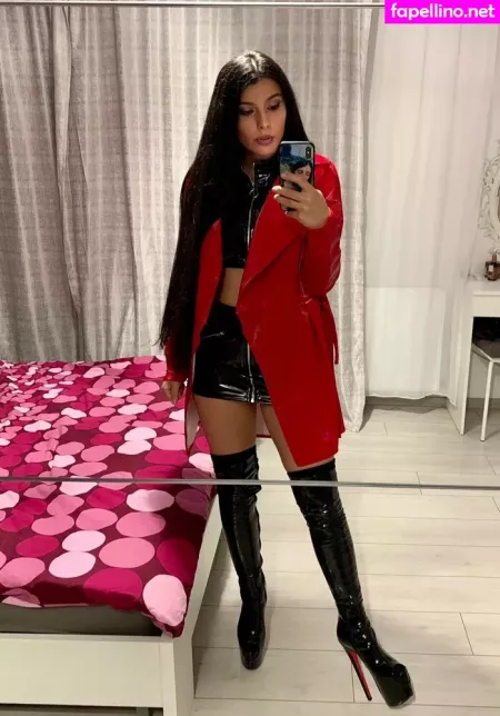 Princesszenaxxx OnlyFans Thumbnail #Muv78oFQQl