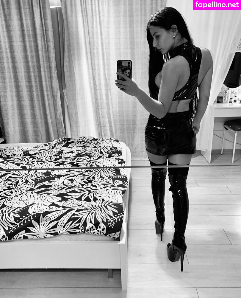 princesszeegirl, princesszenaxxx Nude Leaked OnlyFans Photo #oUQKeWEv3y