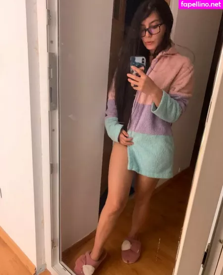Princesszenaxxx OnlyFans Thumbnail #qyy7vv8Y8k