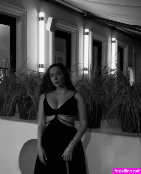 Princeszelda OnlyFans Thumbnail #j8DRtzYJgg