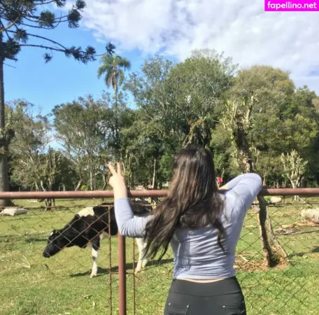 Priscila E Gabriele OnlyFans Thumbnail #czWhezNzg1