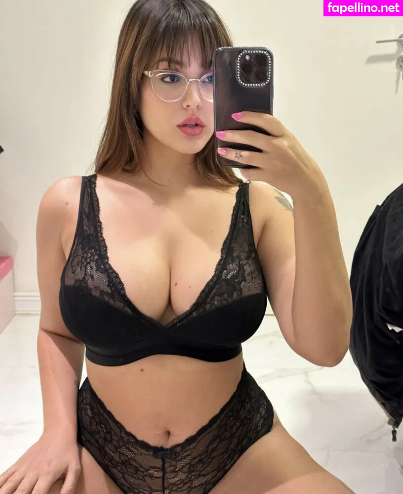 prikaohana, priscilavolturi Nude Leaked OnlyFans Photo #LmuUgXi2LR