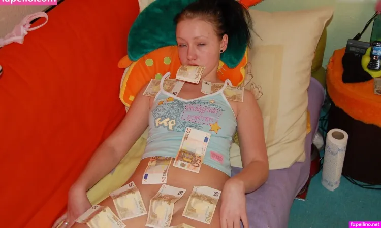 Privatluder Ariane18 OnlyFans Thumbnail #gwIiD5mnrf