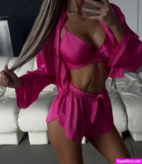 Privetlena OnlyFans Thumbnail #kUgdEA3qS2