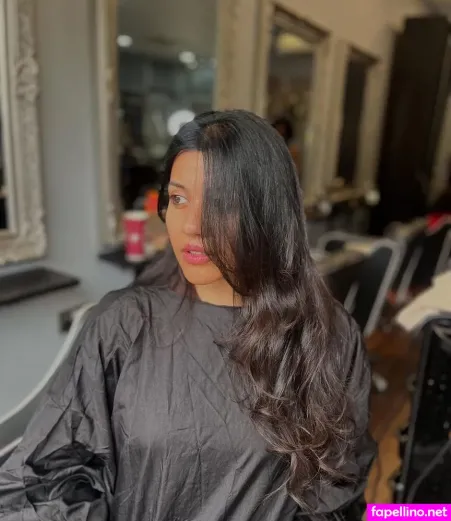 Priya Davdra OnlyFans Thumbnail #i1NfPhK0nd