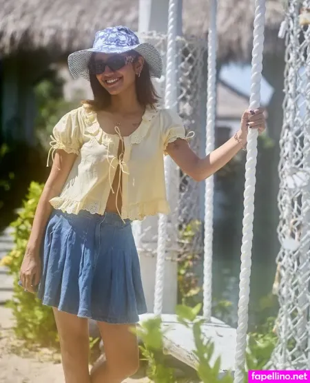 Priya Prakash Varrier OnlyFans Thumbnail #1hlapei8DB