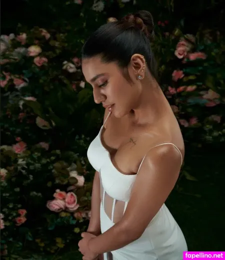 Priya Prakash Varrier OnlyFans Thumbnail #2jOYEOxWco