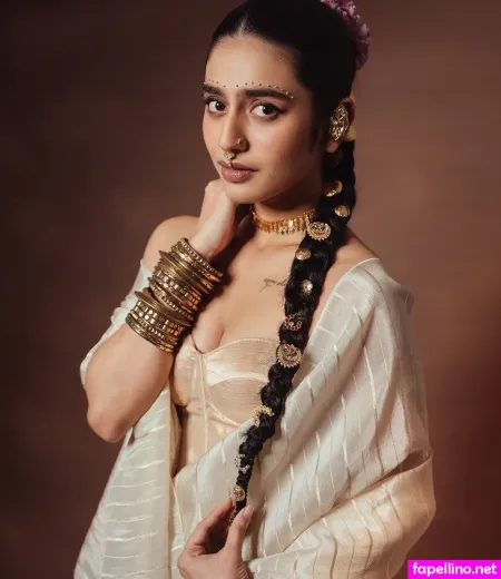 Priya Prakash Varrier OnlyFans Thumbnail #8oLknBPMeR