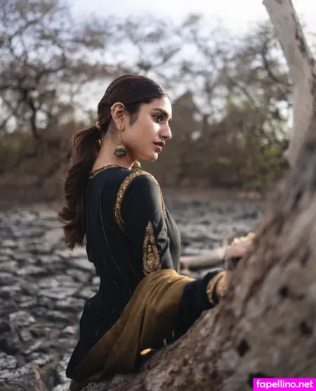 Priya Prakash Varrier OnlyFans Thumbnail #ObM0fWCVeT