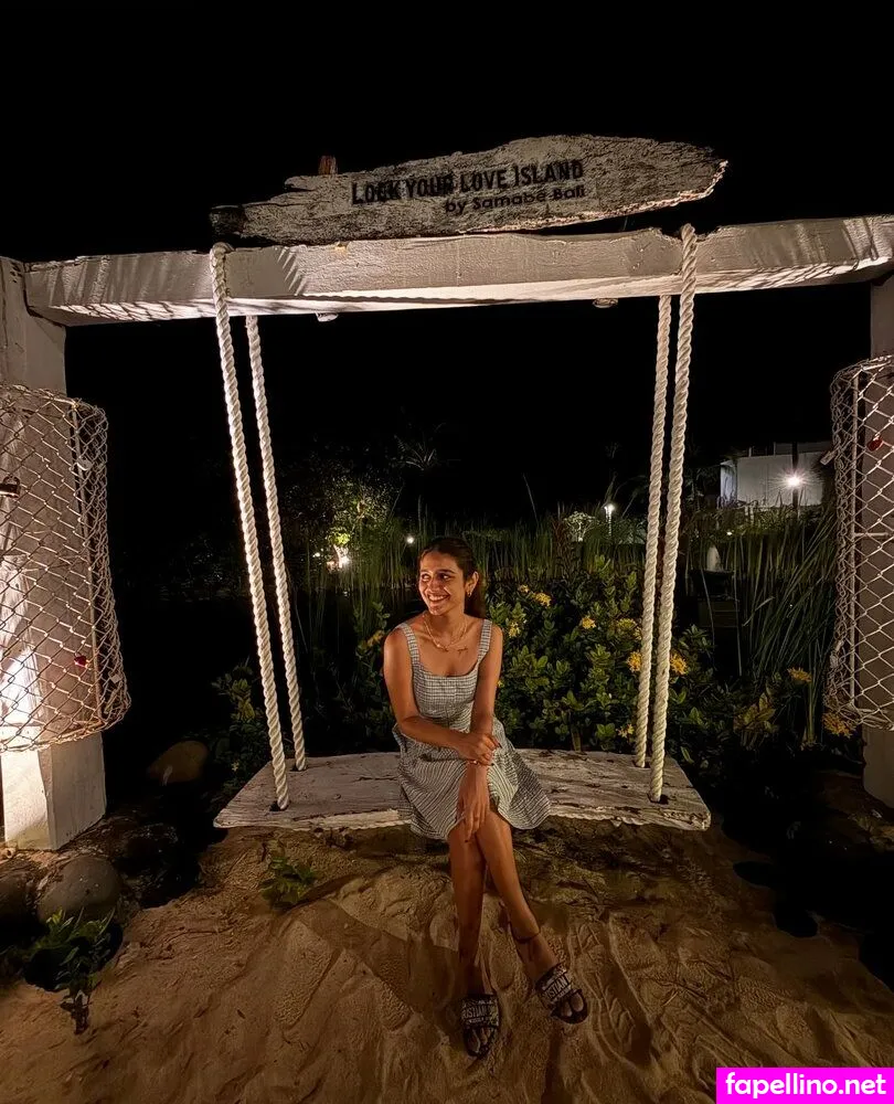 priya.p.varrier Nude Leaked OnlyFans Photo #Or4lHo9cLK