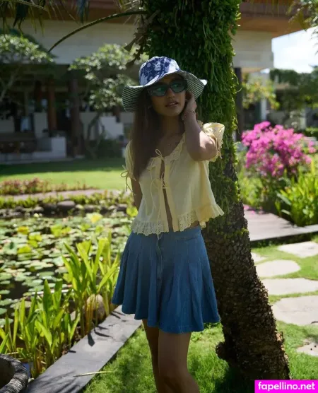 Priya Prakash Varrier OnlyFans Thumbnail #TpoxdfUJd1