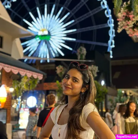 Priya Prakash Varrier OnlyFans Thumbnail #iMUmUvMjRQ