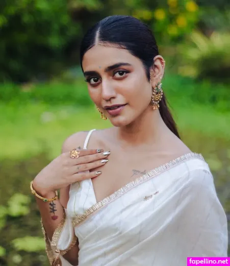 Priya Prakash Varrier OnlyFans Thumbnail #lOHKeztEOs