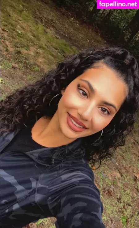 Priya Singh OnlyFans Thumbnail #AMNGm9NFtY