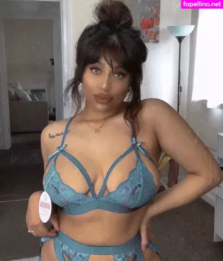 Priya Yasmin OnlyFans Thumbnail #83KxkYs6po